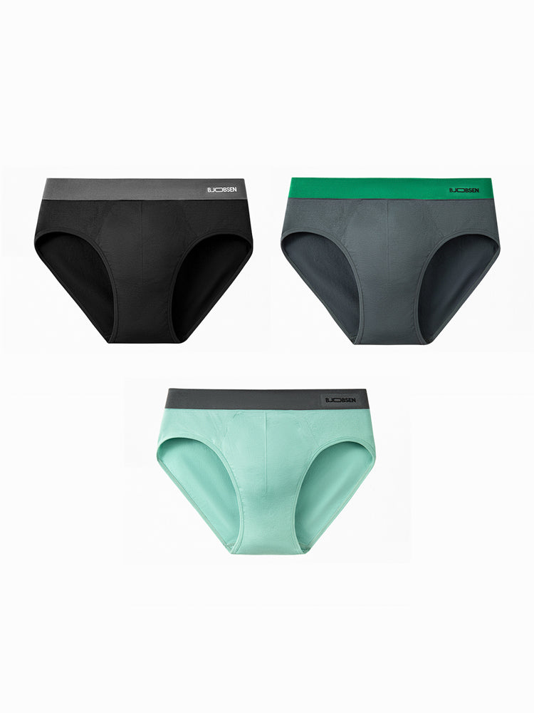 3 Pack Men's Seamless Comfort Anti-Chafing Full Coverage Briefs | dmunderwear detail image 17