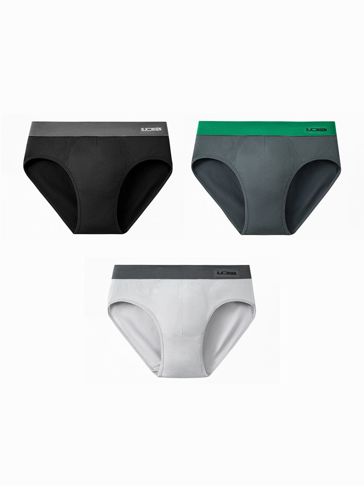 3 Pack Men's Seamless Comfort Anti-Chafing Full Coverage Briefs | dmunderwear detail image 2