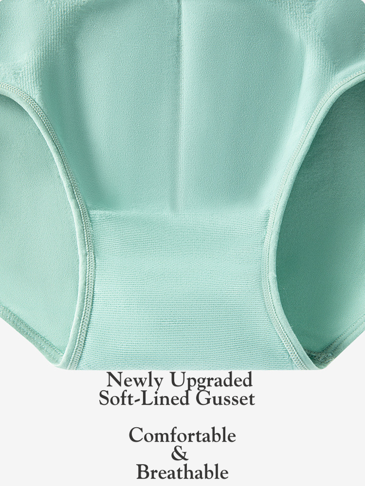 3 Pack Men's Seamless Comfort Anti-Chafing Full Coverage Briefs | dmunderwear detail image 5