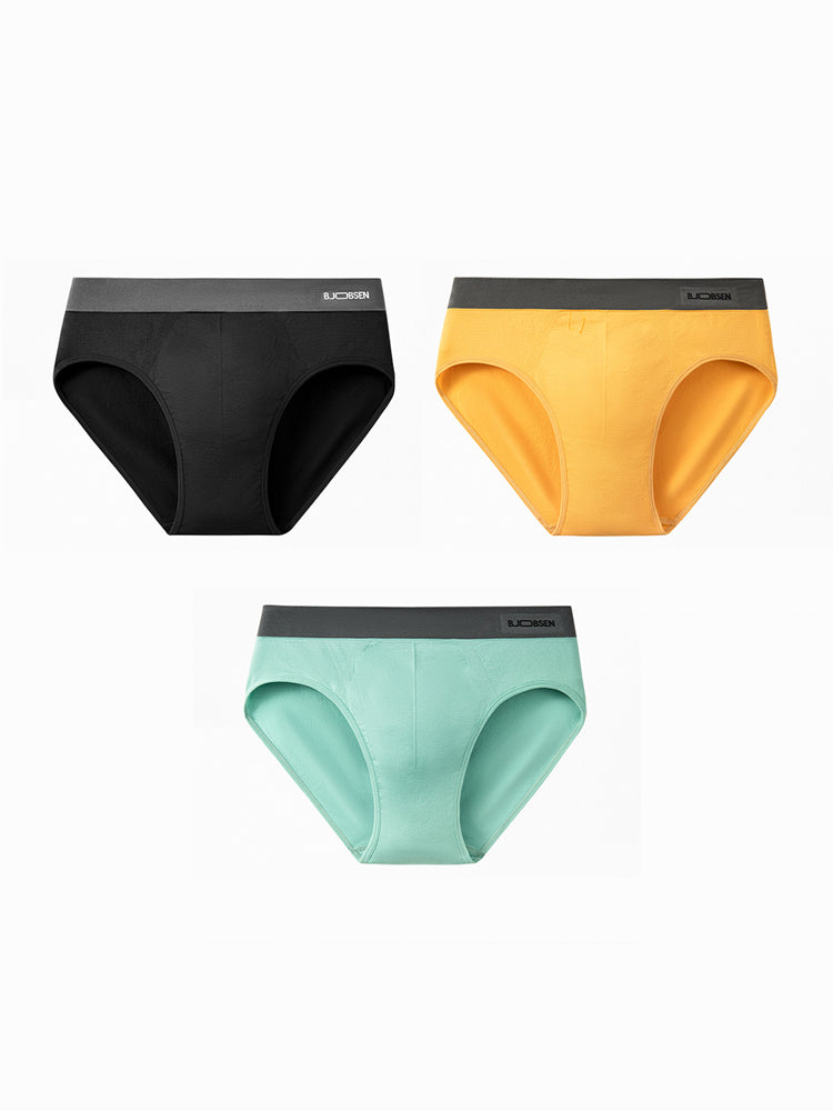 3 Pack Men's Seamless Comfort Anti-Chafing Full Coverage Briefs | dmunderwear detail image 7