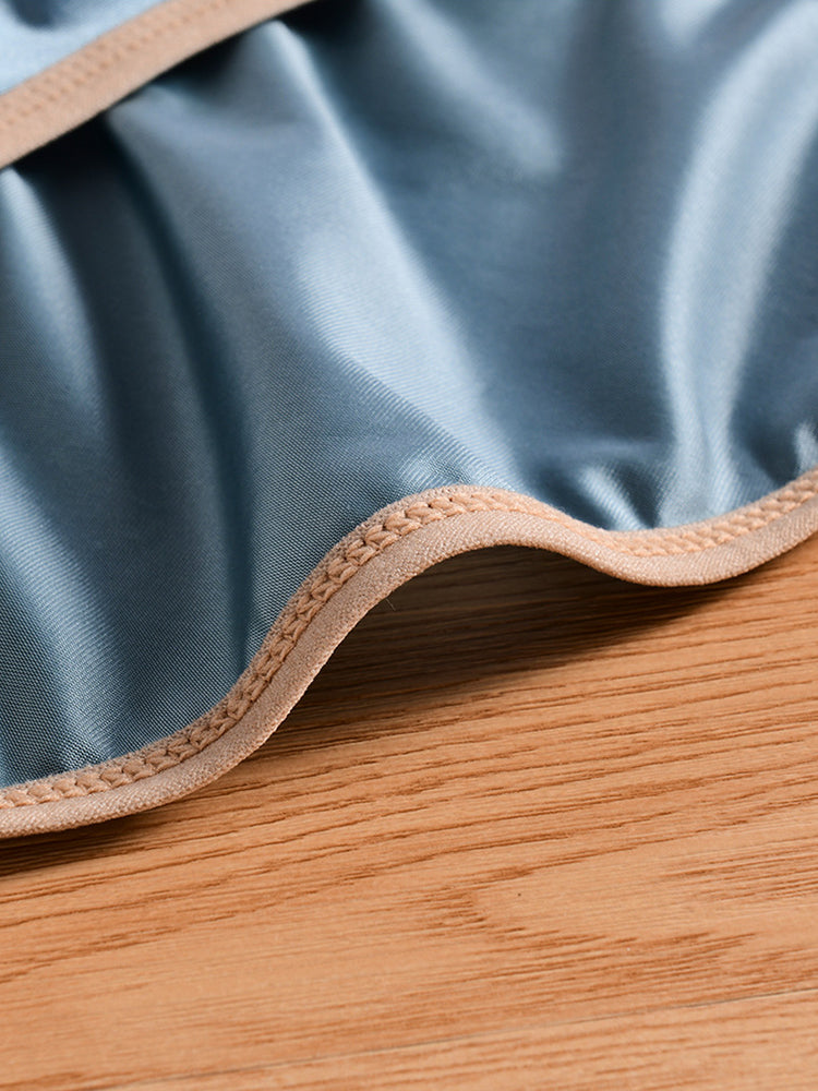 4 Pack Men's Seamless Anti-Odor Stay-Put Fit Cooling Airflow Bikinis | dmunderwear detail image 8