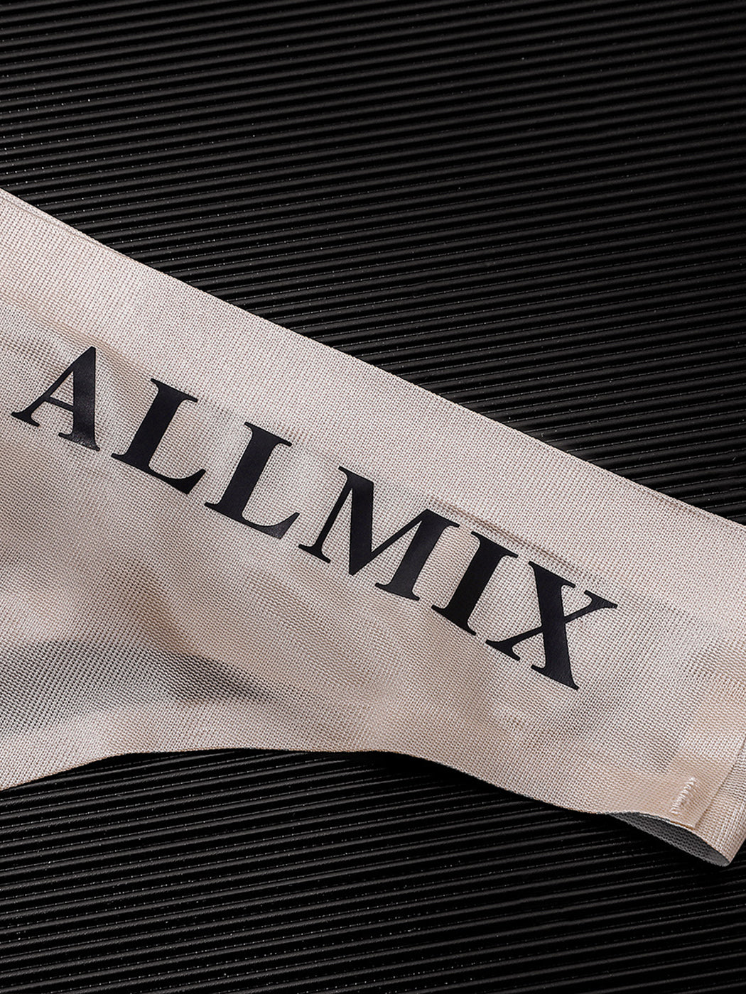 4 Pack Men's Sexy Seamless T-back Thongs | dmunderwear detail image 4