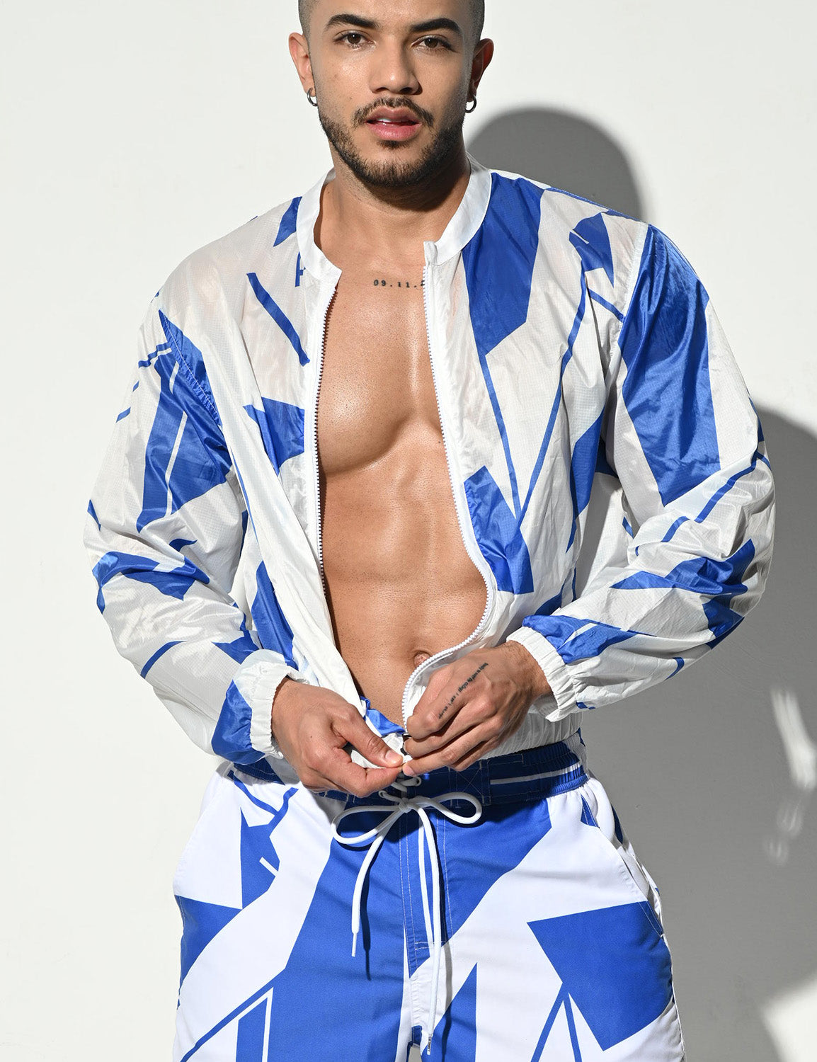 Color Block Long Sleeve Zip Tops B7125 | dmunderwear