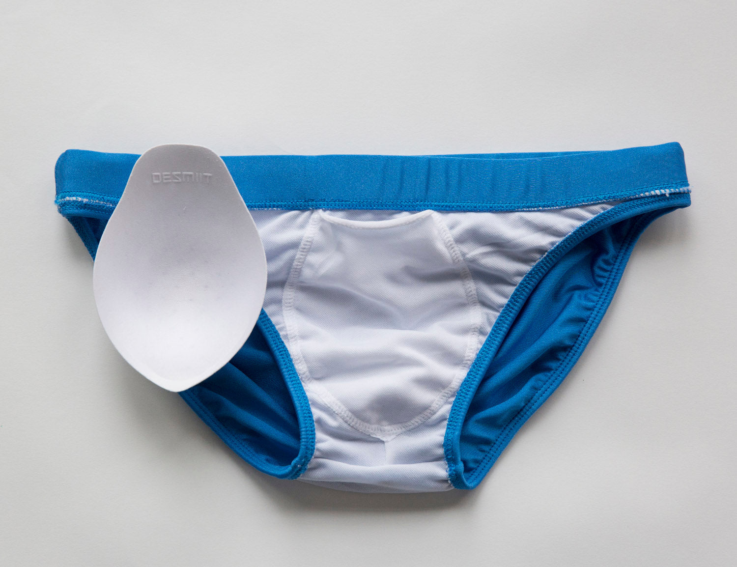 Low Rise Bikini Swimwear with Cup Pad S322 | dmunderwear detail image 8