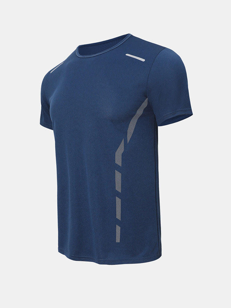 Men's Quick-Dry Active Relaxed Fit Workout Ready Skin-Friendly T-Shirt | dmunderwear detail image 20