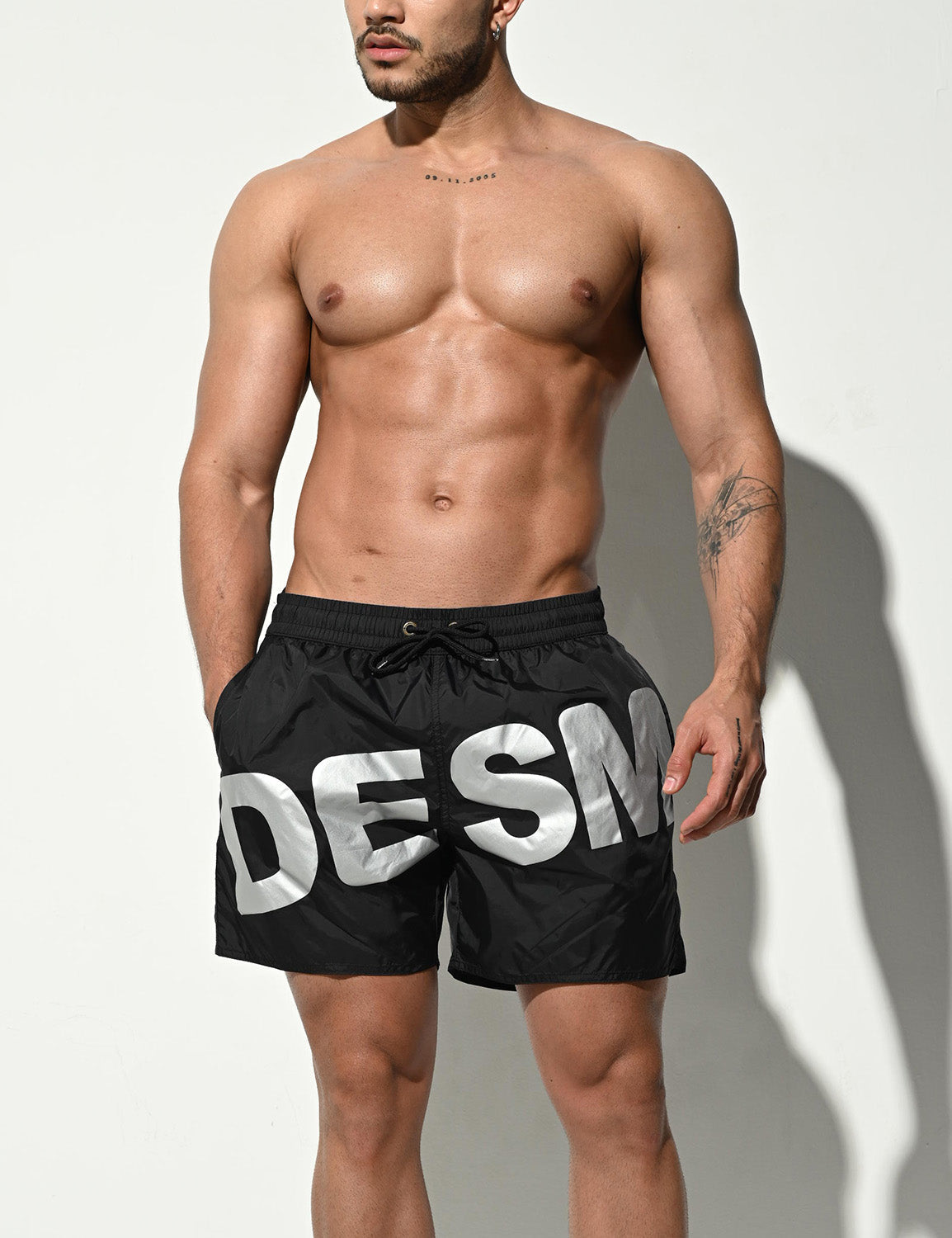Quick-Dry Big Letters Shorts B3106 | dmunderwear detail image 9