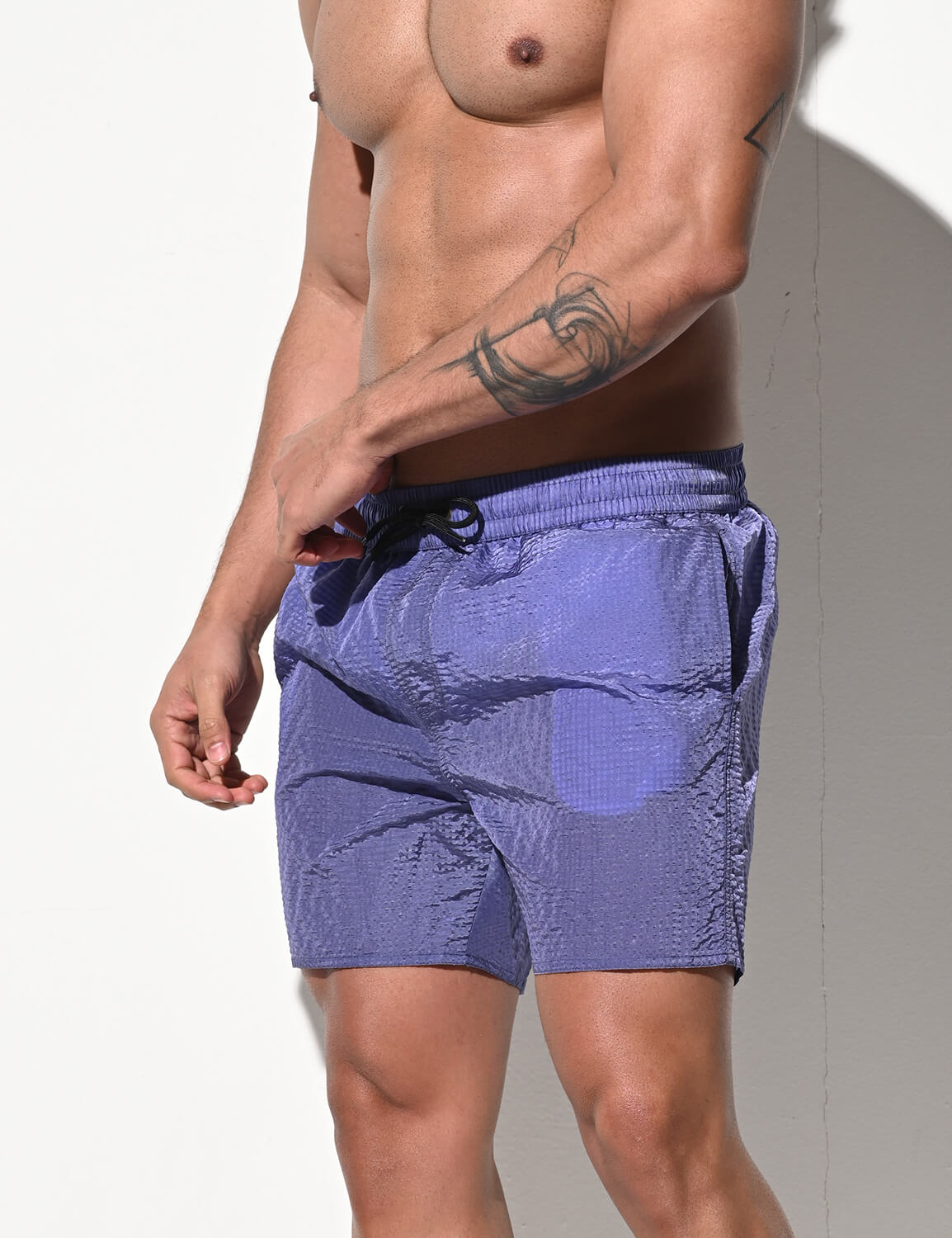 Shiny Quick-Dry Shorts B4236 | dmunderwear detail image 10