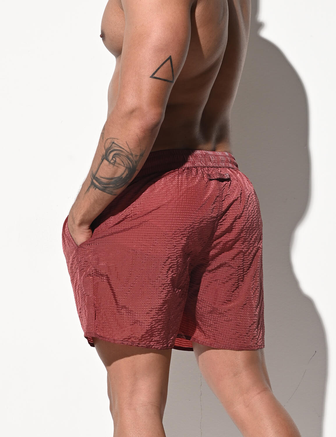 Shiny Quick-Dry Shorts B4236 | dmunderwear detail image 14