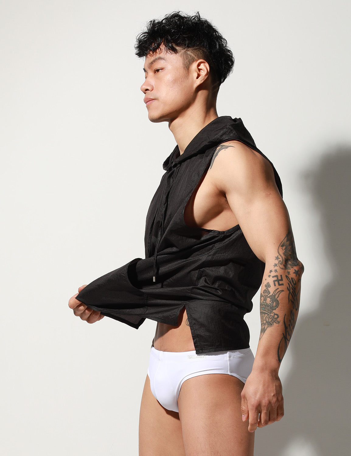 Quick-Dry Sleeveless Hoodie T2003 | dmunderwear detail image 10