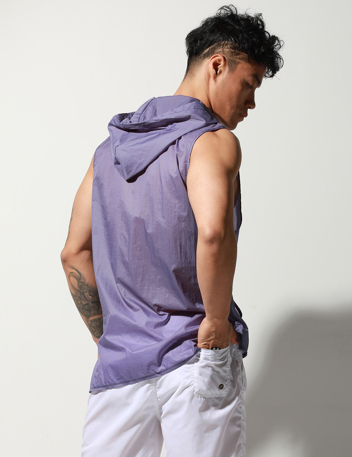 Quick-Dry Sleeveless Hoodie T2003 | dmunderwear detail image 2