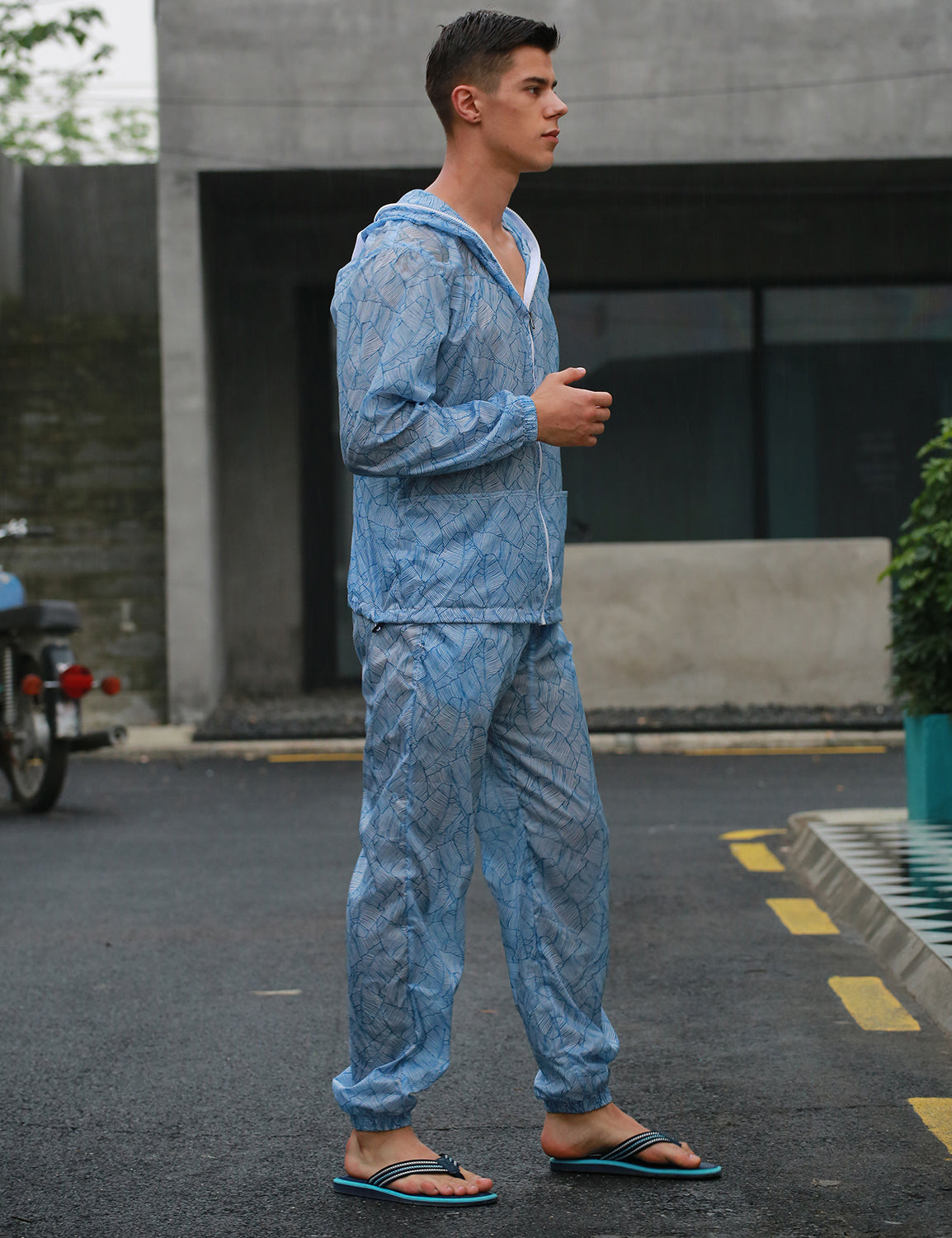 Quick-Dry Sport Long Sleeve Hooded Jacket / Shorts / Pants | dmunderwear detail image 12