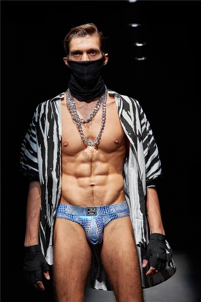 Scale Metallic Thong | dmunderwear