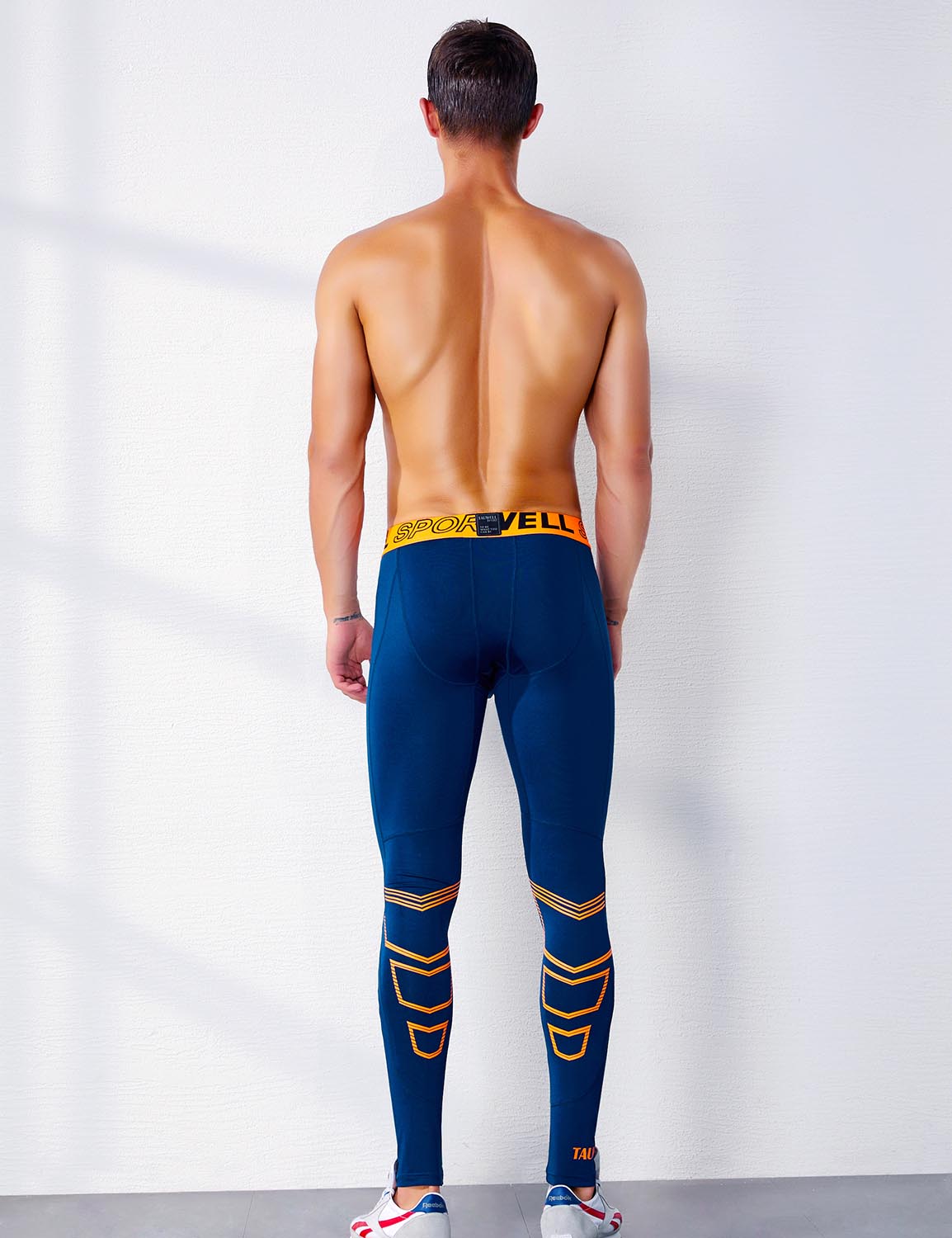 Sport Compression Tights Leggings 8604 | dmunderwear detail image 2