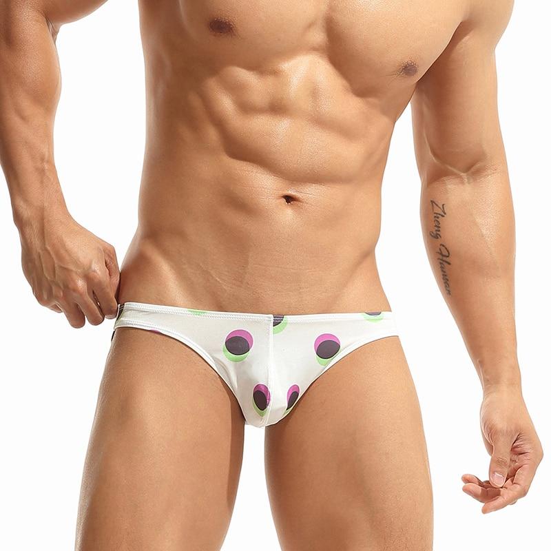 Stylin' Bikini Briefs | dmunderwear detail image 4