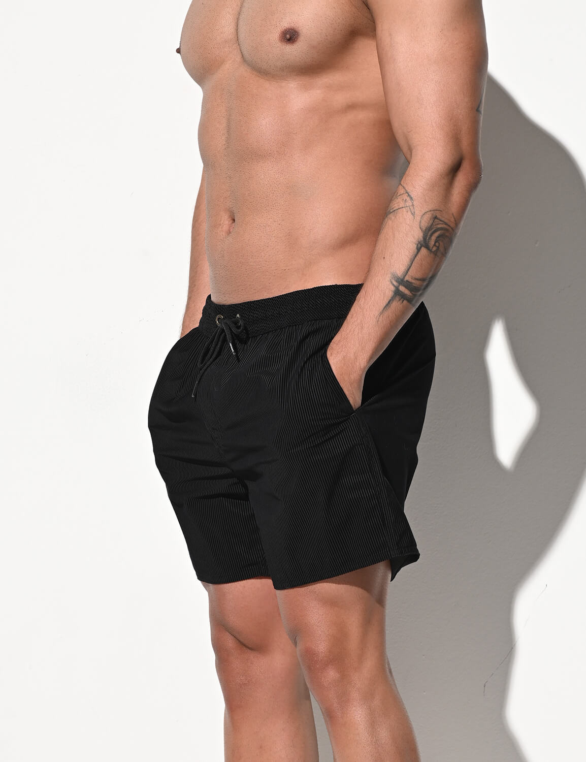 Stripe Flocking Shorts B4235 | dmunderwear detail image 16