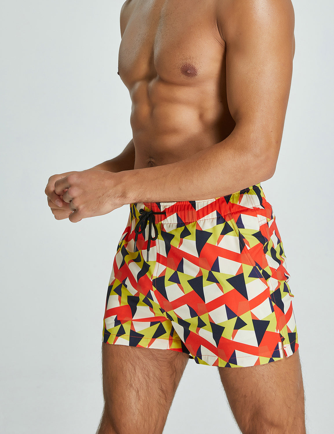 Training Sport Shorts 11301 with Quick-Dry in Colored Triangles | dmunderwear detail image 3