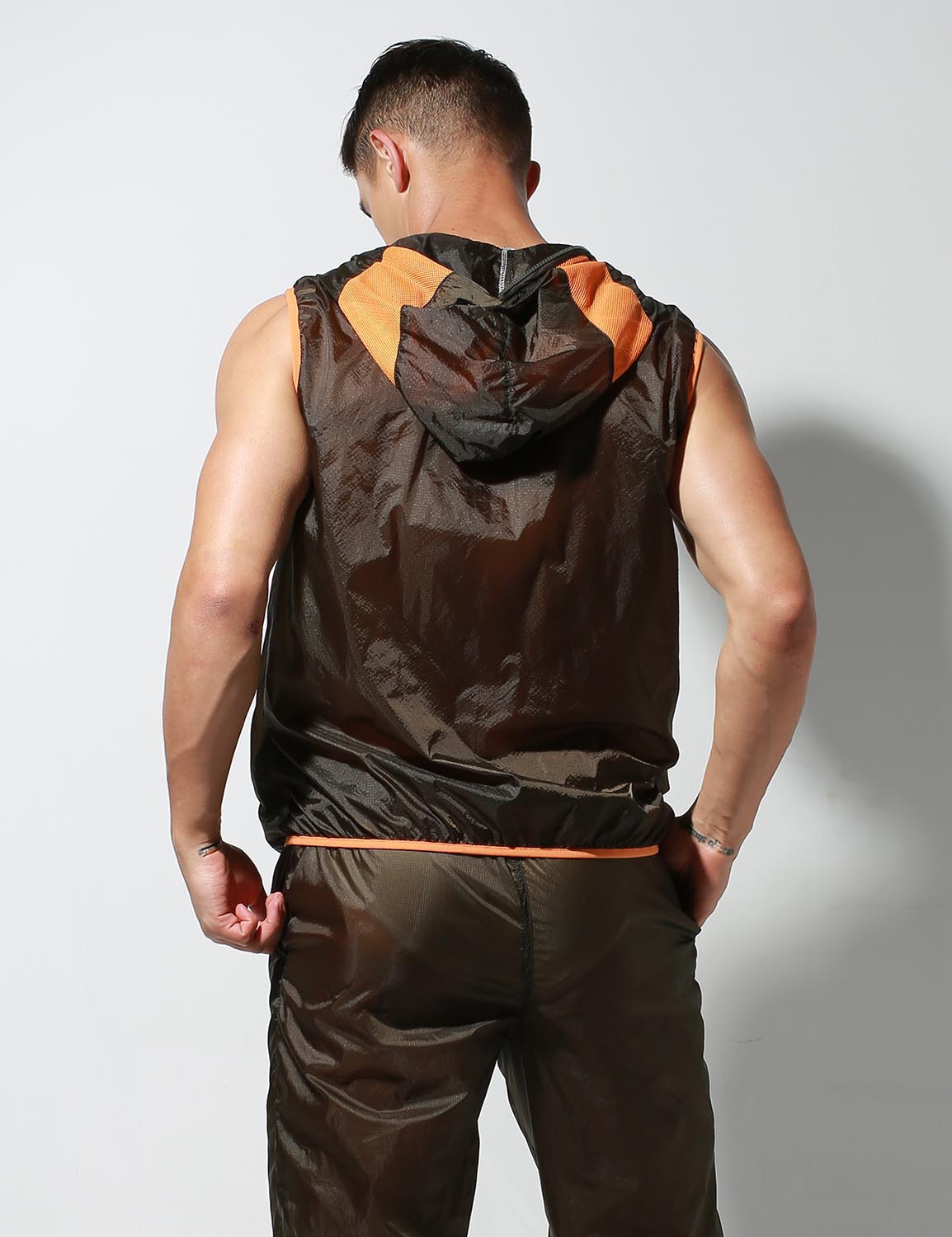 Translucent Quick-Dry Sport Sleeveless Hooded Jacket S2901 | dmunderwear detail image 9